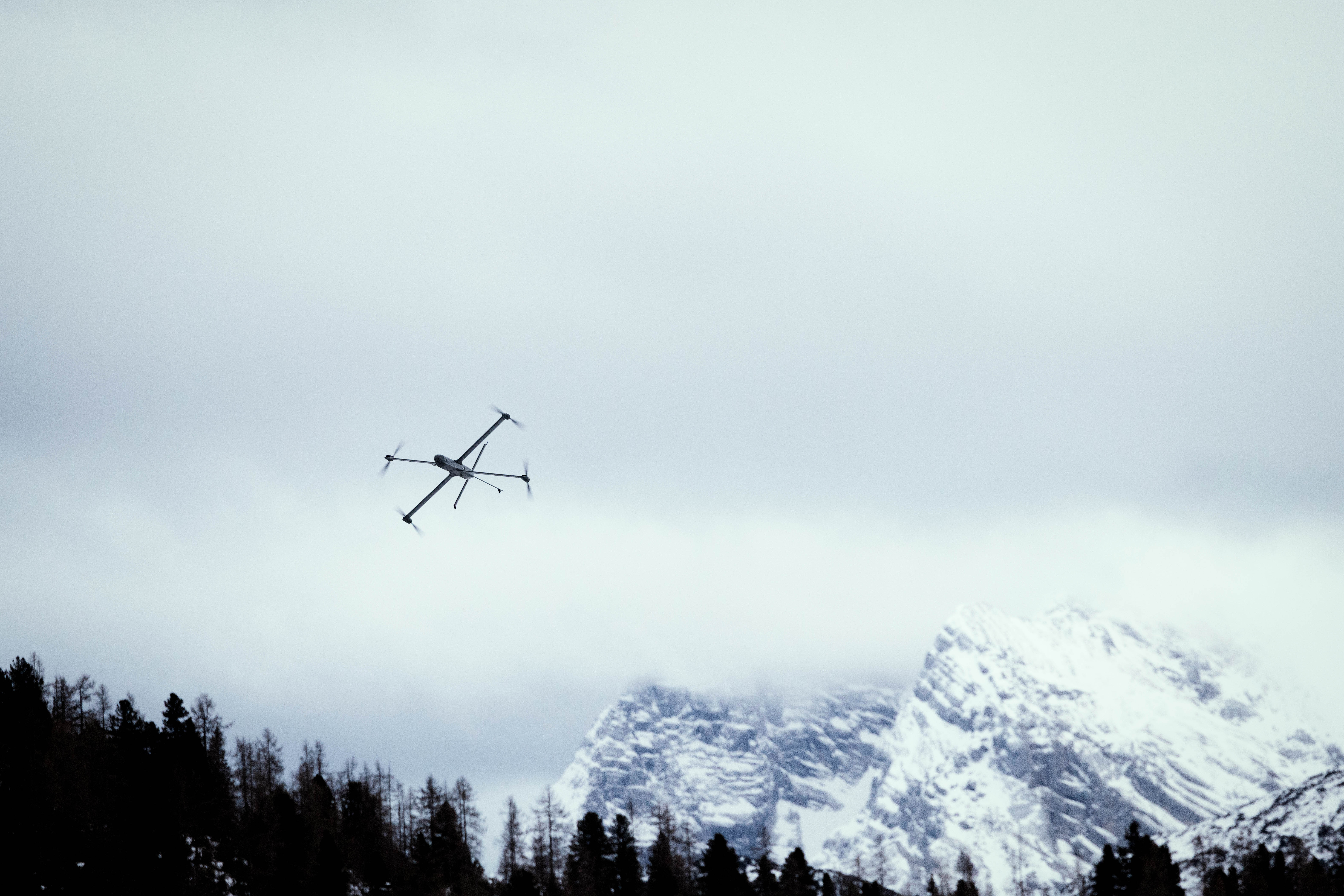 Starks spjutspetsprodukt är långdistansdrönare.