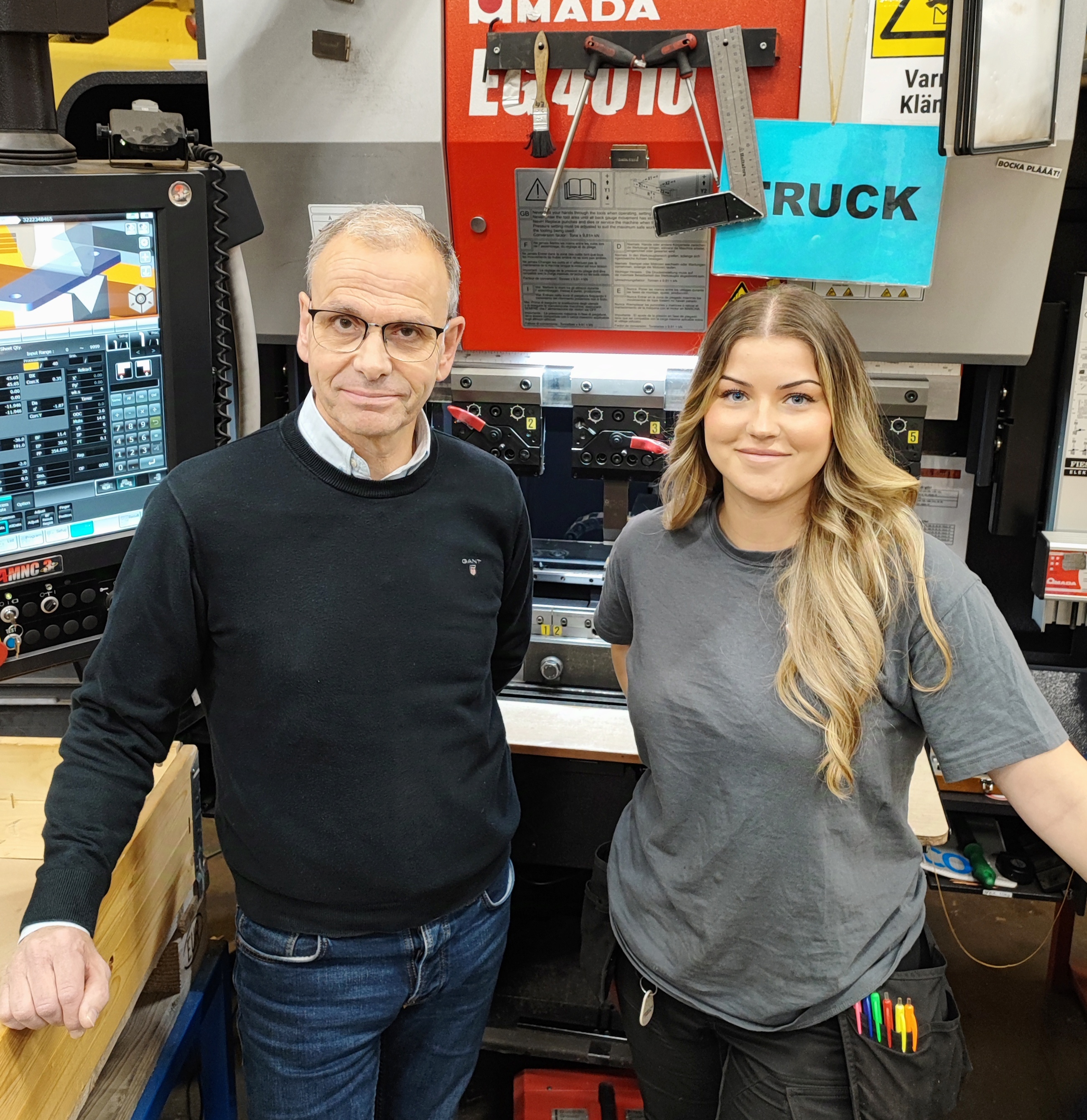 Johan Cederborg, vd på BTT Plåt och Emelia Vidbäck, Leankoordinator på BTT Plåt